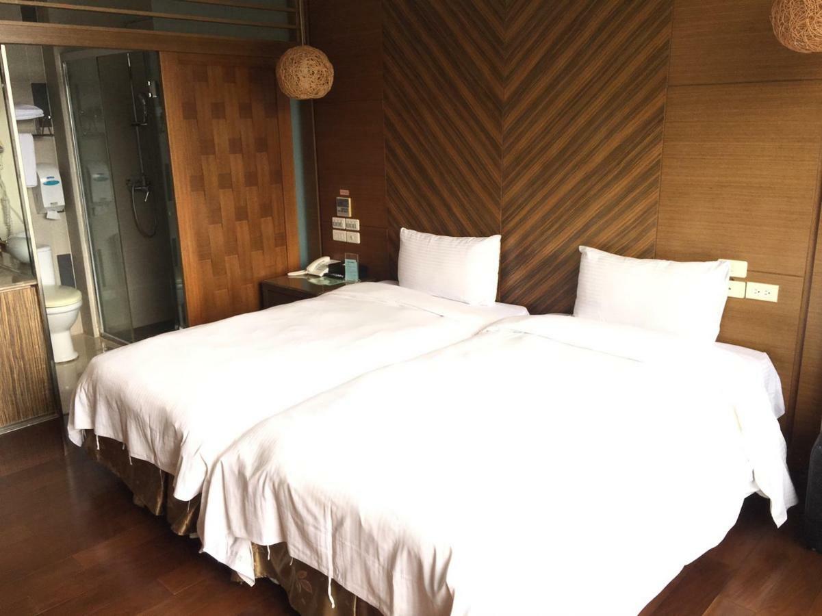 Miracolo View Hotel Yuchi Ngoại thất bức ảnh